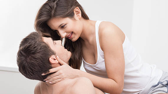 Amalan Bulu Perindu Jarak Jauh untuk Memikat Hati Pasangan