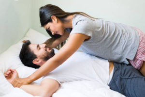 Cara Belajar Hipnotis Semar Mesem untuk Menambah Daya Tarik