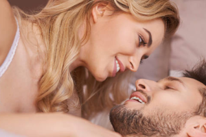 Mengamalkan Doa Mengikat Wanita Agar Setia dan Selalu Merindu