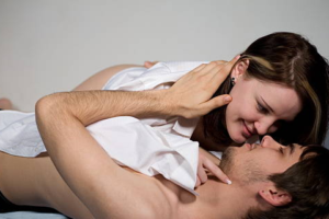 Mantra Pengasihan Wanita: Membangkitkan Aura Kasih Sayang