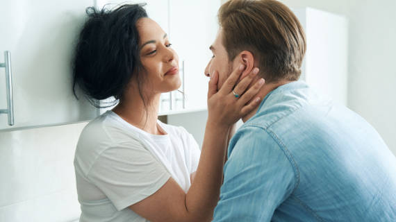 Dukun Pelet Perempuan Terpercaya: Solusi Batin Mengunci Hati