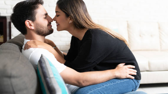 Ilmu Penakluk Wanita: Membangkitkan Karisma dan Memikat Hati