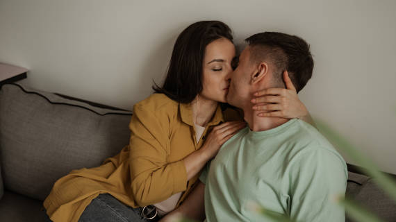 Pelet Minyak Bulu Perindu Jarak Jauh: Cara Mengembalikan Cinta