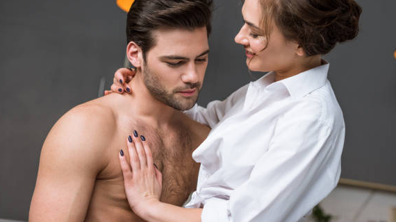 Pelet Perangsang Ampuh: Mengembalikan Gairah Pasangan