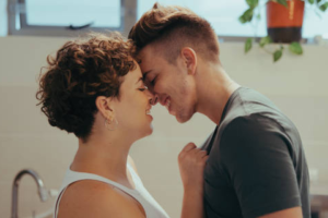 Pelet Istri Orang Lewat Foto dan Solusi Harmonisasi Hubungan