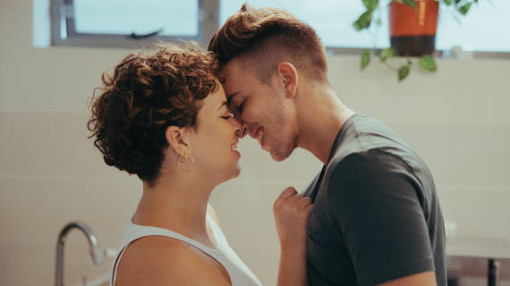 Pelet Istri Orang Lewat Foto dan Solusi Harmonisasi Hubungan