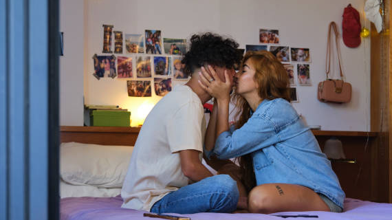 Pelet Lewat Poto di HP untuk Mengembalikan Kasih Sayang