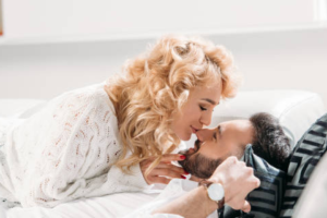 Pelet Sebut Nama untuk Menarik Kembali Hati Pasangan